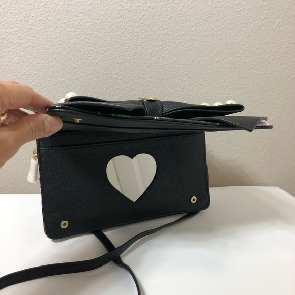 Betsey Johnson Faux Leather Romantic Floral Multi Pockets Crossbody Purse - Picture 4 of 16